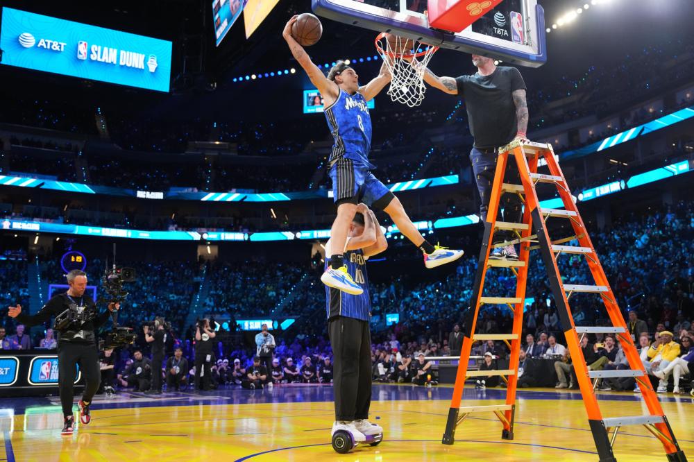 为年轻球员 为年轻球员