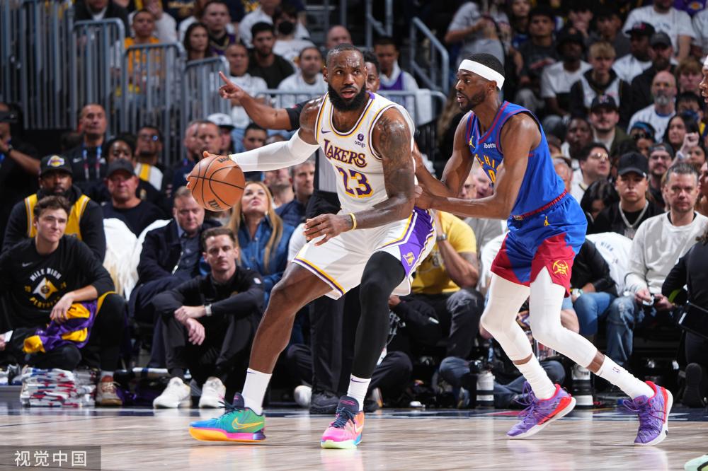 飘忽不定 飘忽不定